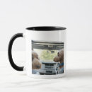 Suche nach standardpudel tassen In bewegung