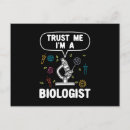 Suche nach unter einem mikroskop postkarten Wissenschaftlerin