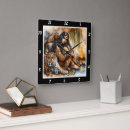 Suche nach geschichte wanduhren Jede person