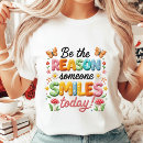 Suche nach grund tshirts Jede person