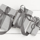 Suche nach grau und schwarzes geschenkpapier Gestreift