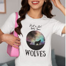 Suche nach die am mond heulen tshirts Für sie