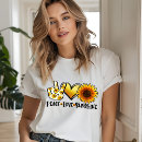 Suche nach sonnenblumen kleidung Jede person