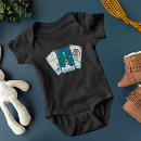 Suche nach gezeichnet babykleidung Babyduschgeschenk