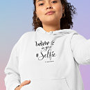 Suche nach zitate für hoodies Jede person