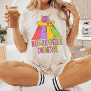 Suche nach tag des monats tshirts Jede person