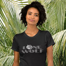 Suche nach einsamer wolf tshirts Für sie