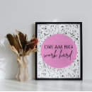 Suche nach work hard poster Jede person