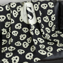 Suche nach totenkopf decken Modern