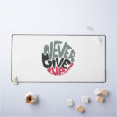 Suche nach schwarz weiß rot mousepads Typografie