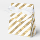 Suche nach goldfolie papier geschenk box Jede person