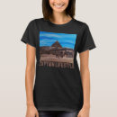 Suche nach alte malerei tshirts Jede person