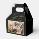 Suche nach verlobung papier geschenk box Foto