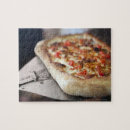 Suche nach nahrung und getränk puzzle Selektiver fokus
