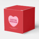 Suche nach rotes herz papier geschenk box Jede person