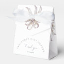 Suche nach pastell papier geschenk box Jede person
