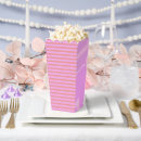 Suche nach entwurf papier geschenk box Jede person