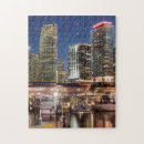 Suche nach belichtet puzzle Gebäudeäußeres