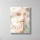 Suche nach im gesicht kunst Moderne
