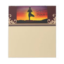 Suche nach yoga für notizblock Jede person