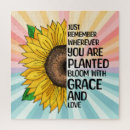 Suche nach hand gezeichnet puzzle Blume