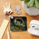 Suche nach raccoon schlüsselanhänger Wald