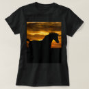 Suche nach pferdesilhouette tshirts Jede person