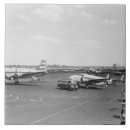 Suche nach flugzeug fliesen Transport