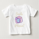 Suche nach fotograf babykleidung Kamera