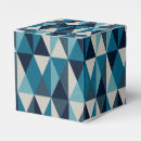Suche nach dreiecke papier geschenk box Geometrie