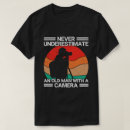 Suche nach retro kamera tshirts Für ihn