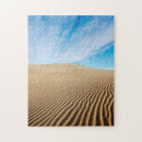 Suche nach krise puzzle Farbbild
