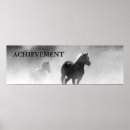 Suche nach schwarz weißes pferd poster Für sie