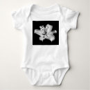Suche nach lilie babykleidung Blume