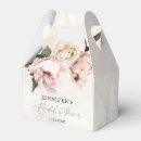 Suche nach rosa blumen papier geschenk box Jede person
