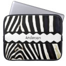 Suche nach vorlagen laptop schutzhüllen Mit monogramm