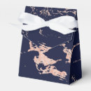 Suche nach marmore papier geschenk box Jede person