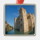 Suche nach lombardei ornamente Historisch