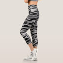 Suche nach metallisch kleidung Tier