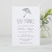 005 Iris Moderner Regenschirm Gingham Baby Sprinkl Einladung (Stehend Vorderseite)