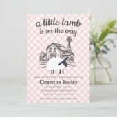 007 Red A Little Lamb Farm Gingham Baby Shower Einladung (Stehend Vorderseite)