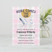 009 Fuchsia 020 Fog Sun Plaid Stork Baby Shower Einladung (Stehend Vorderseite)