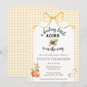 010 Amber Cute Squirrel Acorn Gingham Baby Shower Einladung (Vorne/Hinten)