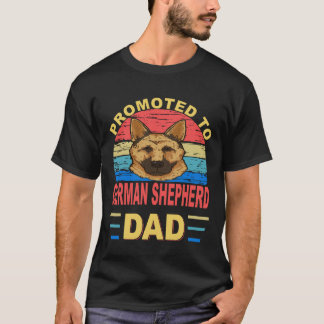 010 zum deutschen Schäferhund-Vater befördert T-Shirt