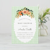 018 Grass Green Gingham Baby Shower Invitations Einladung (Stehend Vorderseite)