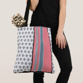 01.23 Designer Fleur-de-lis Tasche (Von Nahem)