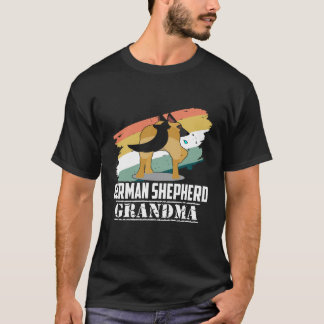 020 German Shepherd Oma T-Shirt