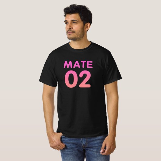 02 T-Shirt (Vorne ganz)