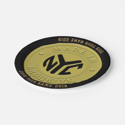 08of12 Brooklyn ScheinParty-Platte Pappteller (Schrägansicht)