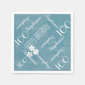 100. Geburtstag Party Name Pastel Blue Floral Pape Serviette (Vorderseite)